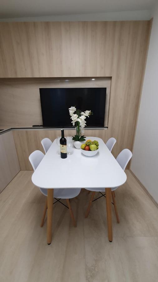 Magic Stone Apartments 바스카보다 외부 사진
